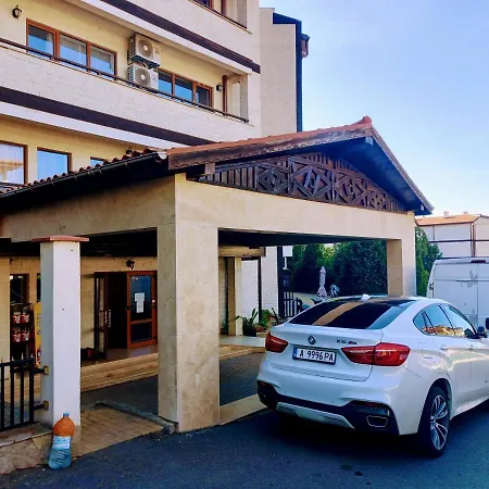 Royal Palm Seaview Apartment Sveti Vlas